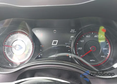 2019 Dodge Charger Sxt Rwd z USA, uszkodzony, nr VIN 2C3CDXBG8KH715437